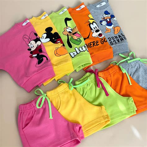 Short sleeve sweat set Shorts have functional pockets and drawstrings Disneyland Outfit Summer ...