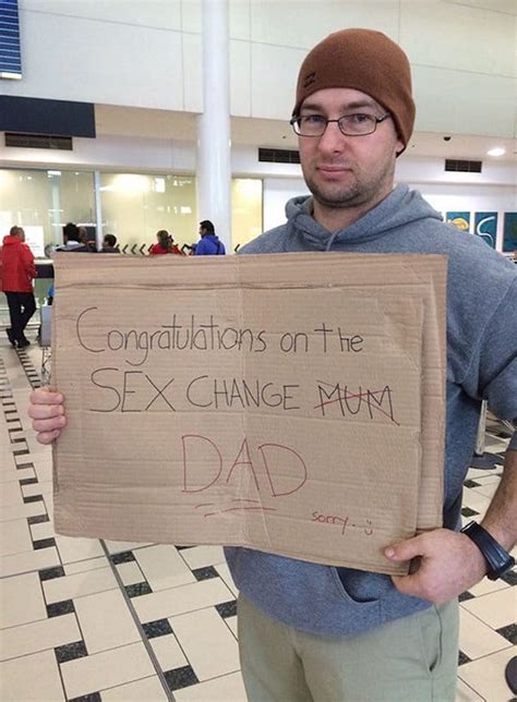 48 Funny Airport Signs That Went Above And Beyond "Welcome Back!"