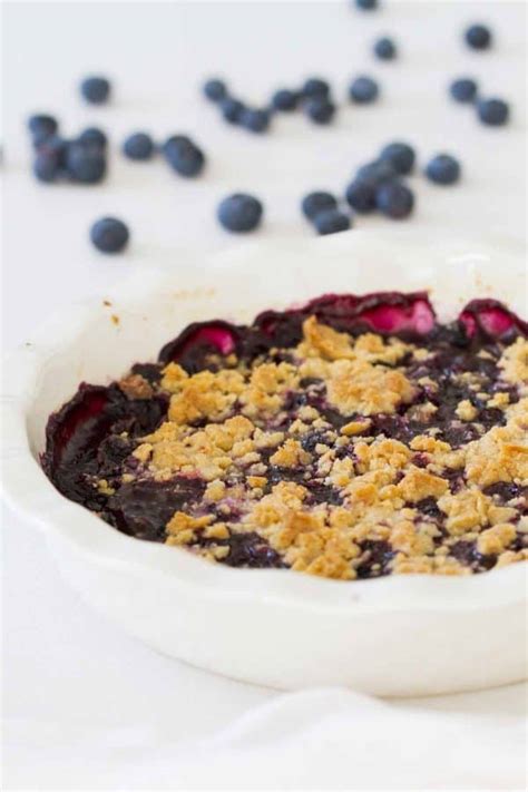 Fresh Blueberry Crisp - Taste and Tell