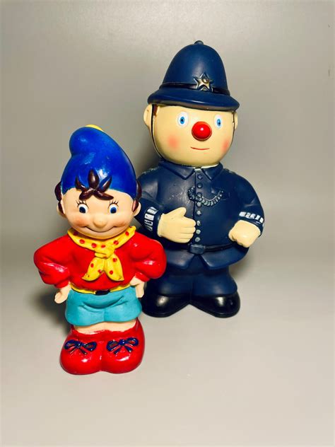 Noddy PC Plod, 90s Noddy Toyland Toy, Noddy Vinyl Squeak Toy, PC Plod - Etsy UK