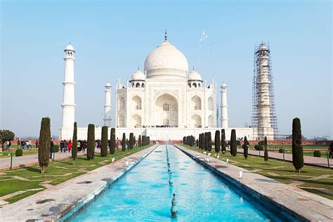 Top Tips for Visiting the Taj Mahal, India - Mondomulia