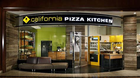 California Pizza Kitchen retooling its St. Louis restaurants - St ...