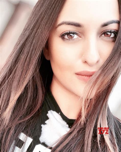 Actress Sonakshi Sinha Instagram Stills - Social News XYZ