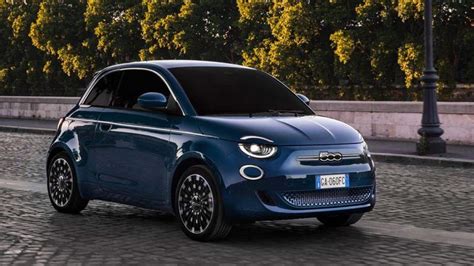 2024 Fiat 500e revealed as a compact, all-electric hatchback