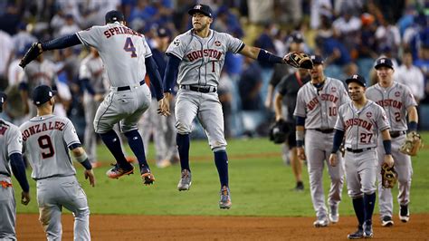 World Series 2017: Score, highlights of Astros' 11-inning win over Dodgers in Game 2 | MLB ...