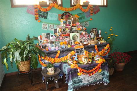 Build Your Own Ofrenda By Renee Zamora