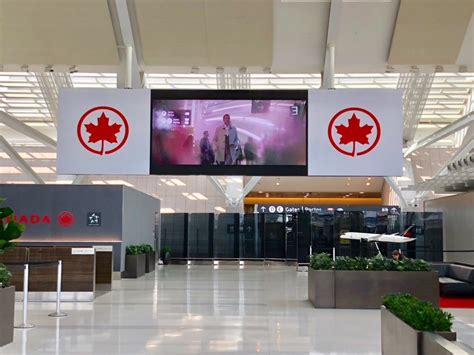 Toronto Lester B. Pearson International Airport - Bell Media