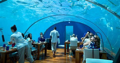 10 Amazing Underwater Hotels Around the World (That You Can Actually Stay in) | FinanceBuzz