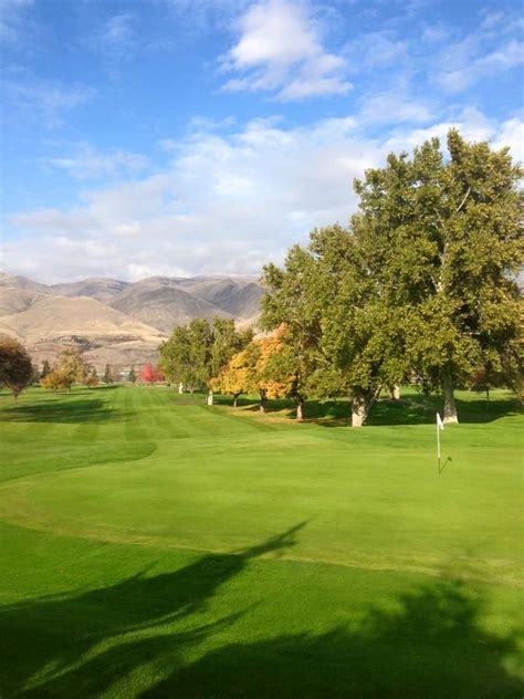 Club Green Meadows - Golf Course - All Square Golf