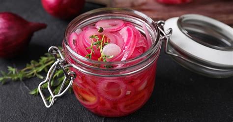 25 Red Onion Recipes From Sides to Salads - Insanely Good