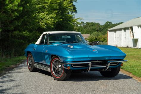 1965 Chevrolet Corvette | Paramount Classic Cars & Trucks