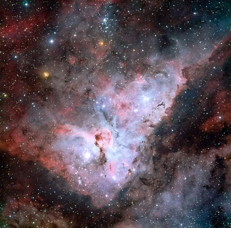 The Carina Nebula, a large emission nebula | Anne’s Astronomy News