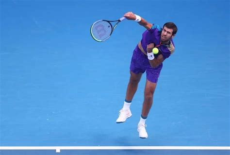 Karen Khachanov Tennis Shoes – What Does He Use In 2022?