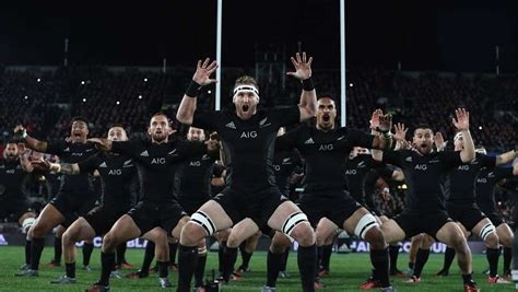 All Blacks do the haka. What is the kapa haka? – 1964 Mountain Culture ...