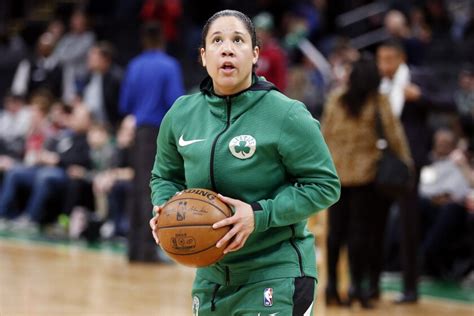 Duke hires Celtics' Kara Lawson to lead women's basketball team - Los Angeles Times