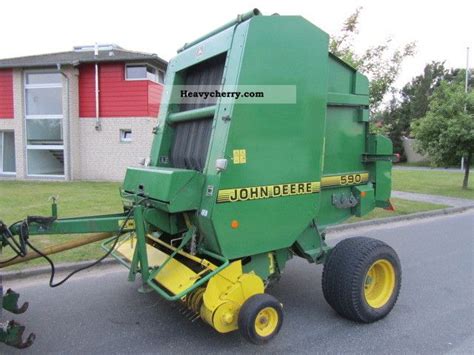 John Deere JD 590 round baler 1998 Agricultural Haymaking equipment Photo and Specs