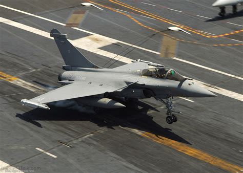 French Rafale M combat aircraft, US Navy Aircraft Carrier | Defence ...