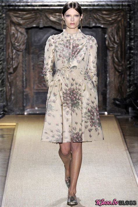 Valentino haute couture (pavasaris 2012). - Skaistums, Mode - Blogs - Kleoo.lv