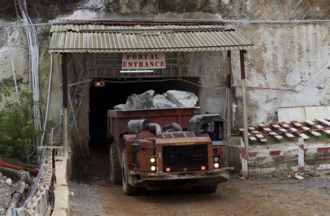 As China Economy Slows, Producers Take Blame For Plunge In Copper, Iron Ore | IBTimes