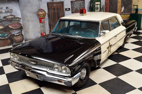 Ford Galaxie 500 Sedan Police Car – RD Classics