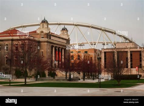 Syracuse, New York, USA. View of a quiet, empty Syracuse University ...