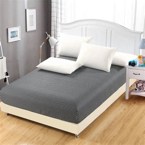 Aliexpress.com : Buy 150*200cm/180*200cm Simple Classic 100% Polyester Mattress Protector Dust ...