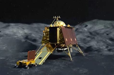 India's Chandrayaan 3 Reaches for the Moon (Updates with Video) - Sky ...