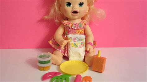 BABY ALIVE Snackin Sara Eats Play Doh and Unboxing by Baby Alive ...