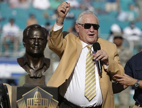 Don Shula, legendary Miami Dolphins head coach, has died at age 90 ...