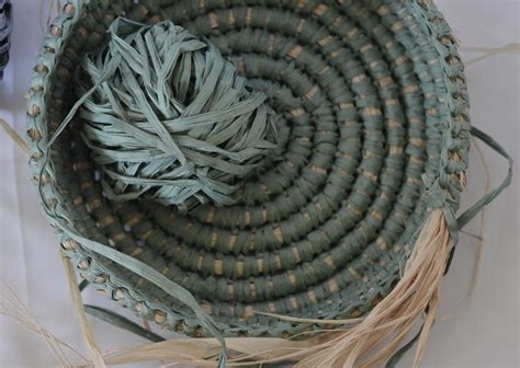 Coil basket weaving methods // Paperphine Paper Raffia Bowl Basket Weaving Diy, Basket Weaving ...