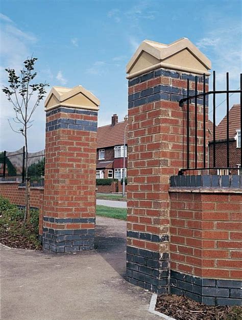 Cast Stone Pier Caps | Haddonstone USA