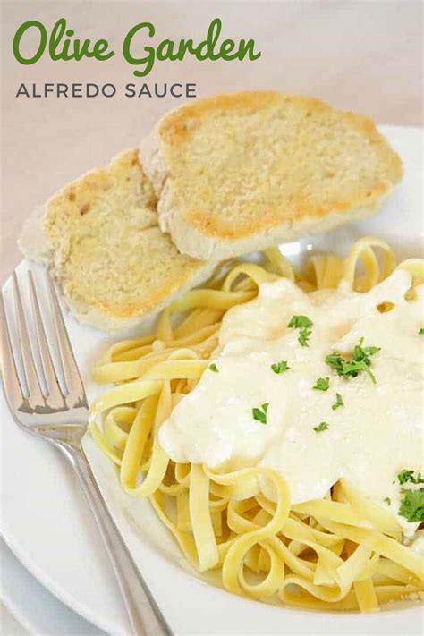 Olive Garden Alfredo Sauce {The Best Recipe You Ever Know} - Tiffanie ...