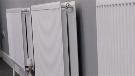 How to bleed your radiators - Kerry Maintenance