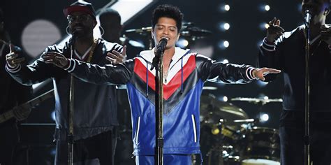 Watch Bruno Mars's Epic 2017 Grammy Awards Performance | SELF