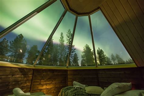 Aurora glass cabins Finland — secret-travel.guide