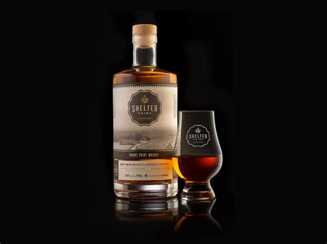 6 Best Canadian Whiskies of 2022 - Canadian Whisky Award Winners | Man of Many