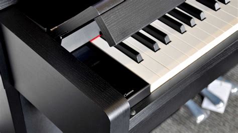 CLP-785 Yamaha Clavinova Digital Piano | DISCONTINUED