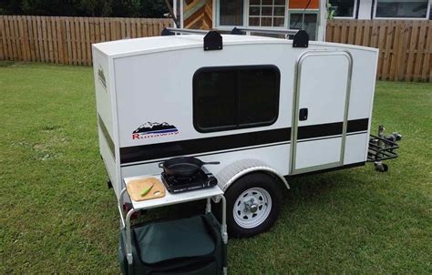 Incredible Small Travel Trailers With Bathroom for Cozy Trip Ideas — BreakPR | Runaway camper ...