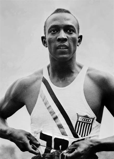 9 Photos Of Jesse Owens At The 1936 Olympics Show What An American Hero Looks Like