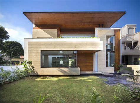 A Sleek, Modern Home with Indian Sensibilities and an Interior Courtyard