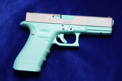 Gallery - Category: Tiffany Blue & Titanium Glock - Image: Tiffany Blue & Titanium Pearl Glock ...