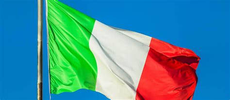 Flag of Italy - Colours, Meaning, History