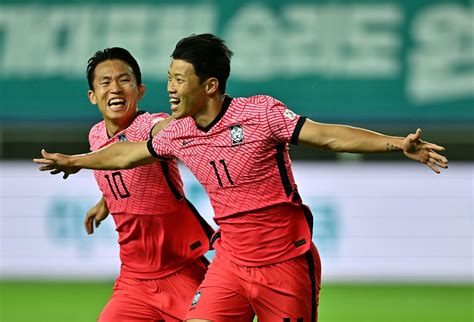 Video: Wolves star Hwang Hee-chan hits stunning goal for South Korea ...