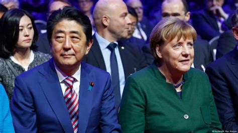 Japan and Germany sign defense agreement – DW – 07/24/2017