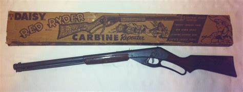 Red Ryder BB Gun NO 111 Model 40 ca. 1938-1940 WITH ORIGINAL BOX | Collectors Weekly