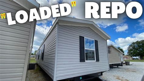 REPO mobile home with the PERFECT floor plan and 2 master suites! Single wide Prefab House Tour ...