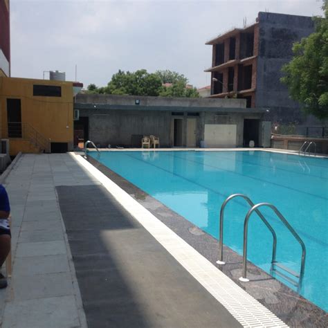 Olympic Size Pool Construction Services, in Pan India, Rs 1000 /feet ...