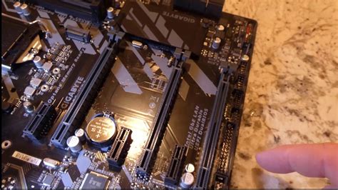 REVIEW GIGABYTE Z370 HD3 MOTHERBOARD - YouTube