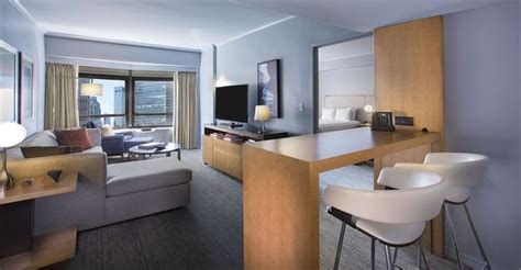 New York Hilton Midtown, New York City - Compare Deals