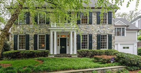 Tucker Carlson's newly purchased $3.8M Kent home, revealed - Curbed DC